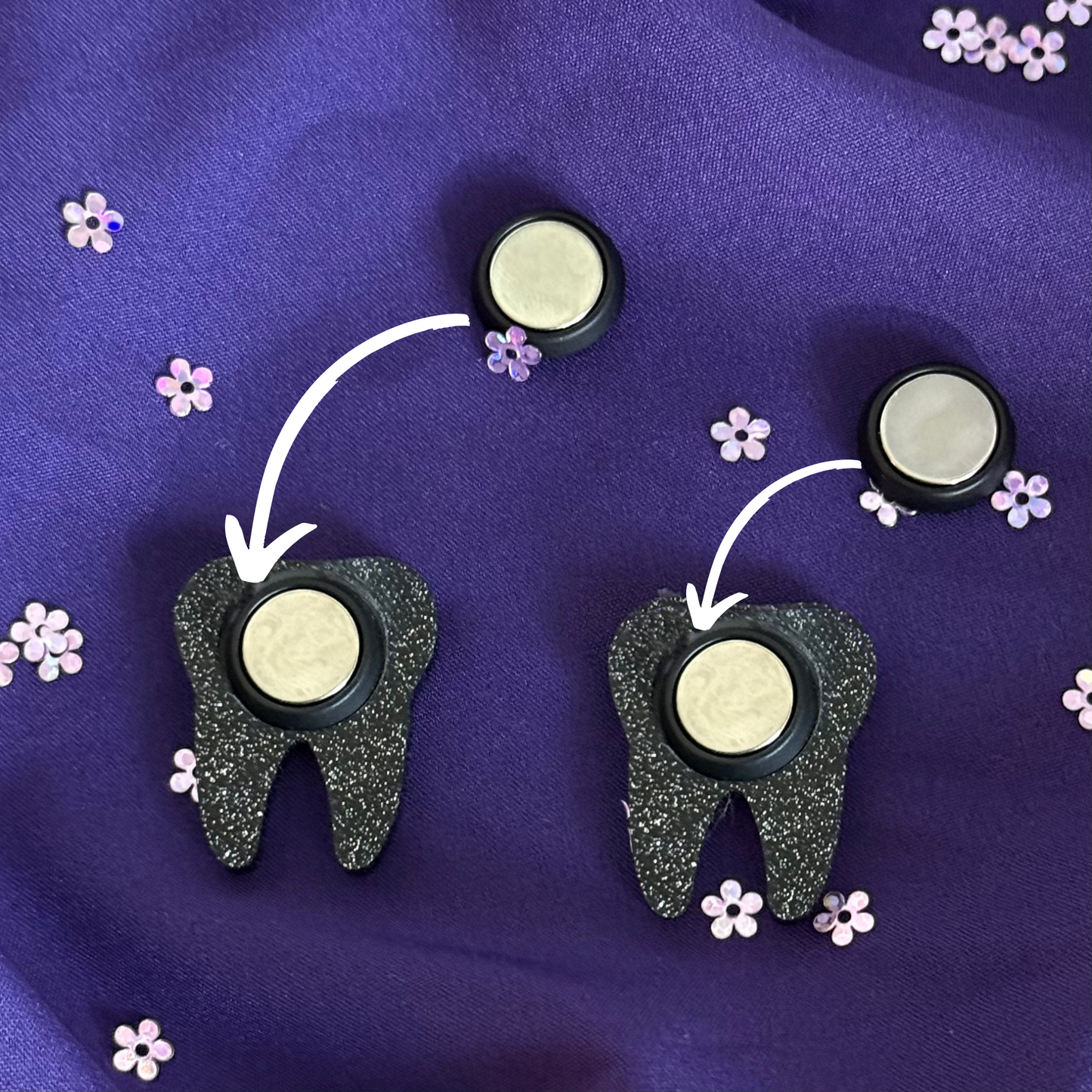 Pink Mirror My Smile Magnetic Buttons