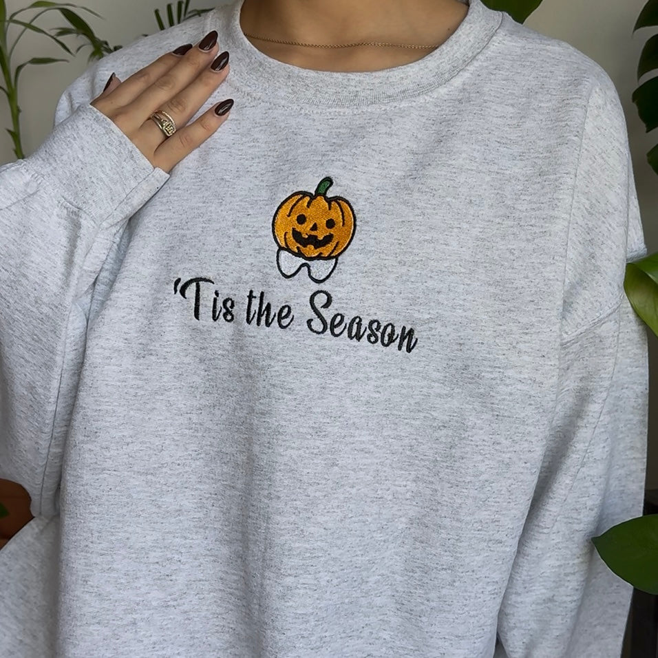 PRE-MADE 'Tis the season Pumpkin Tooth Embroidery Light Grey Crewneck