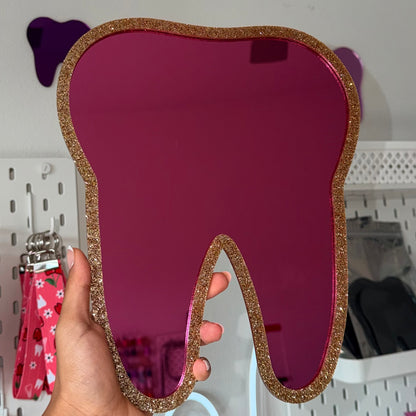 Gold Glitter On Pink Molar 11x9