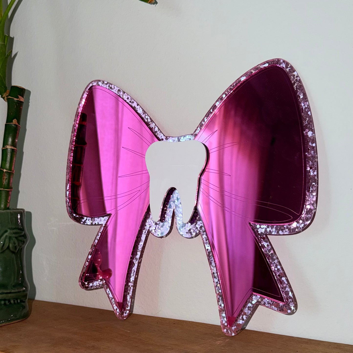 *TESTER** Pink Bow Chunky Pink Border Mirror 10x10 (Copy)