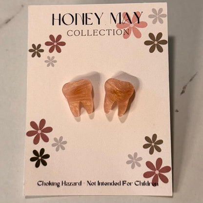Peachy Molar Tooth Earrings - 1 Pair