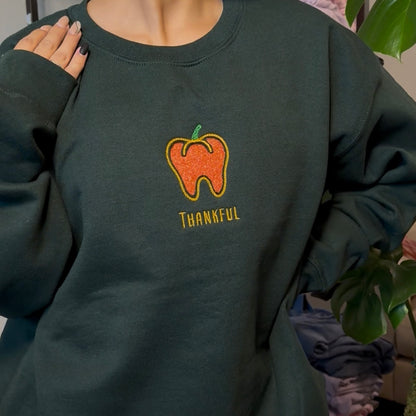 Thankful Pumpkin Tooth-Forest Green Crewneck